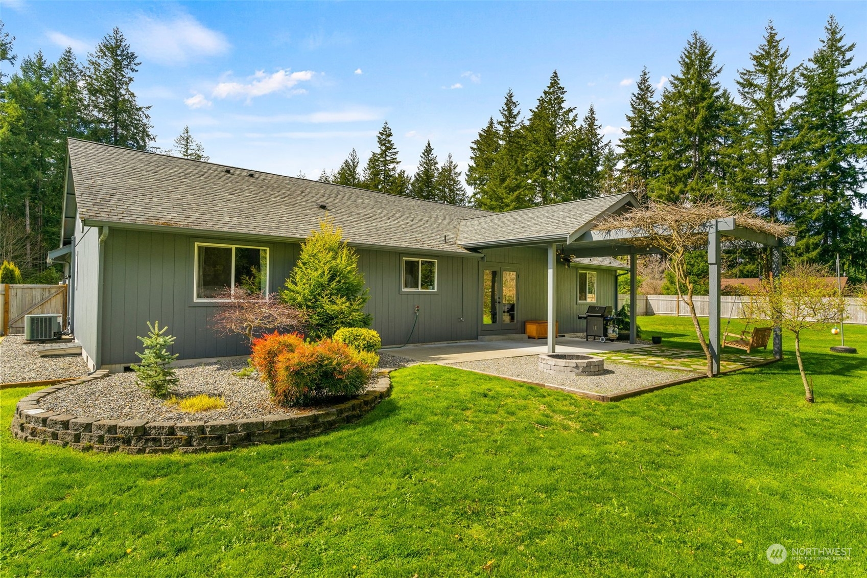 8211 173rd Avenue Southwest Rochester, WA 98579 - Photo 4 of 29