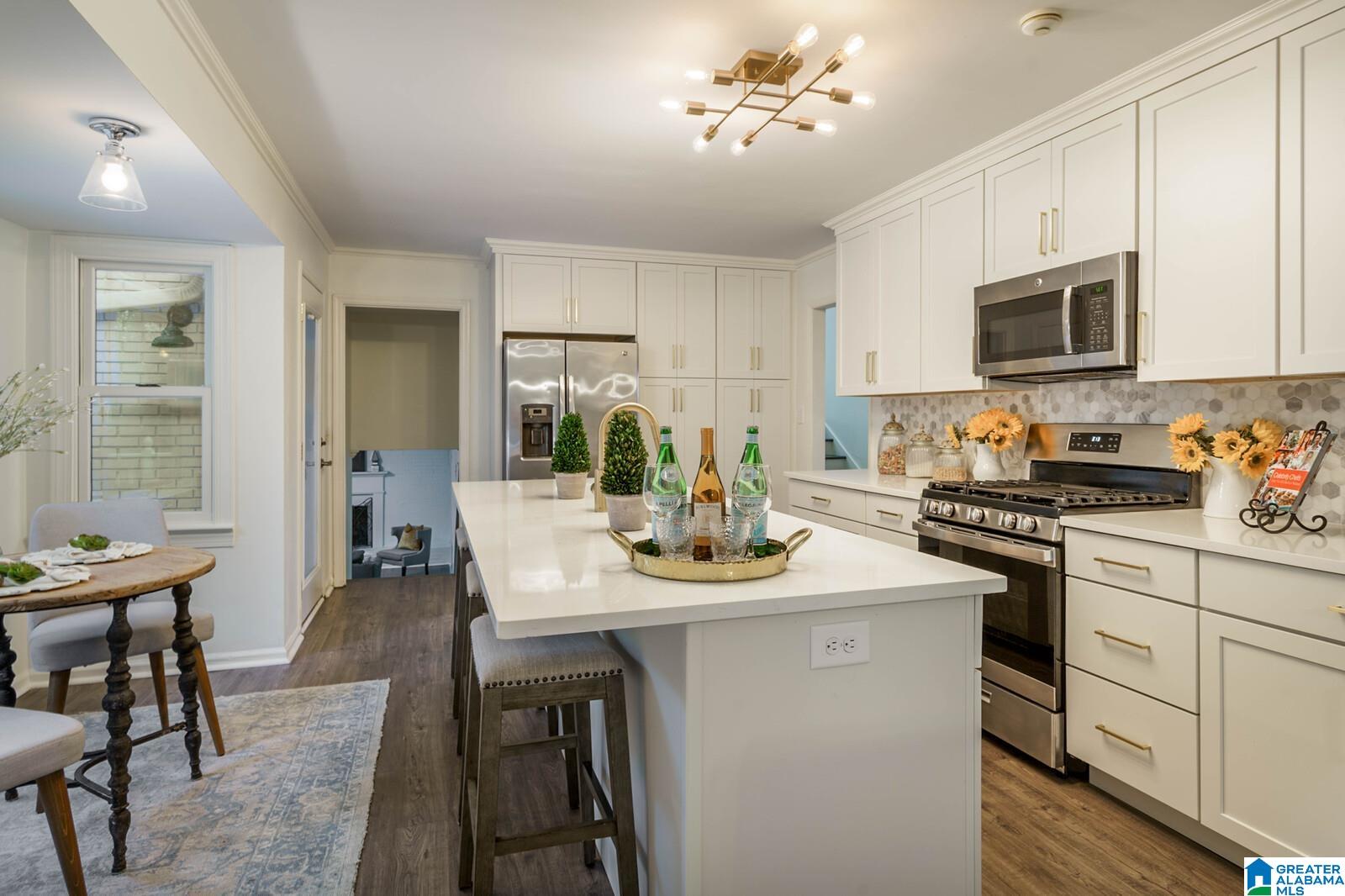 3604 Ridgecrest Road Mountain Brook, AL 35223 - Photo 14 of 45