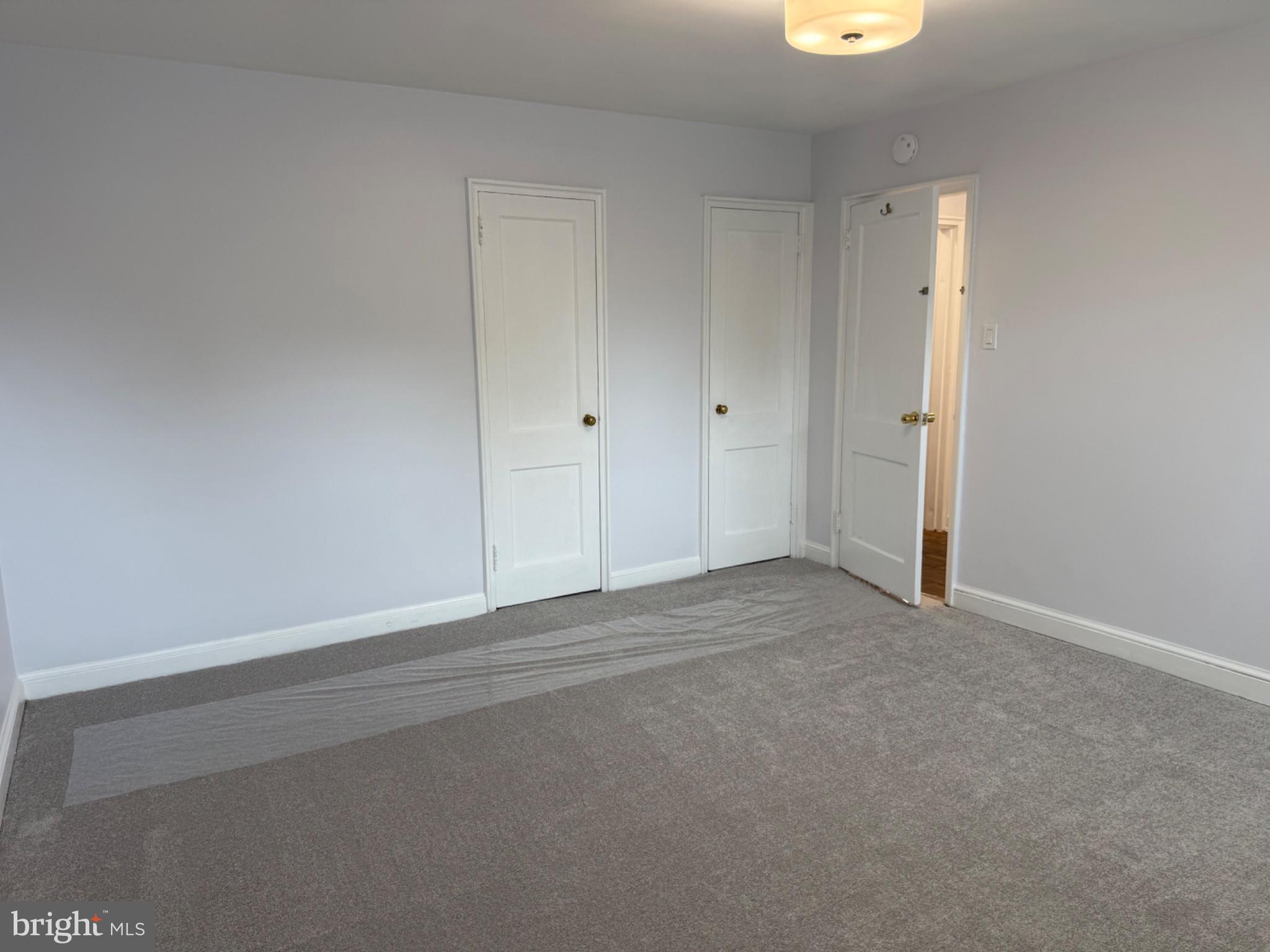 2902 13th Road South, Unit 4021 Arlington, VA 22204 - Photo 9 of 14 Bright and airy versatile space.
