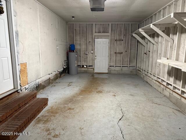 625 Winchester Road Jacksonville, NC 28546 - Photo 14 of 16 Garage