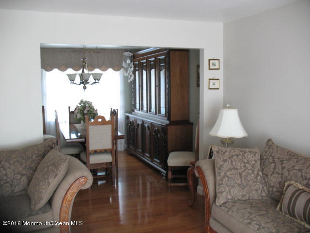5 Partridge Lane Howell, NJ 07731 - Photo 6 of 24 IMG_0331