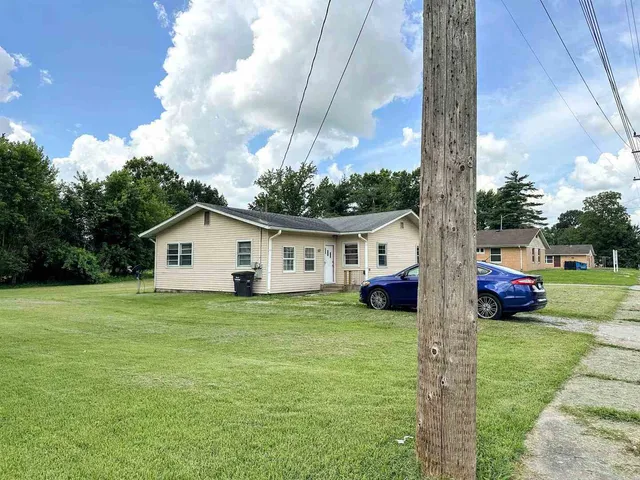 $75,000 | 517 East Fisher Street, Carbondale, IL 62901