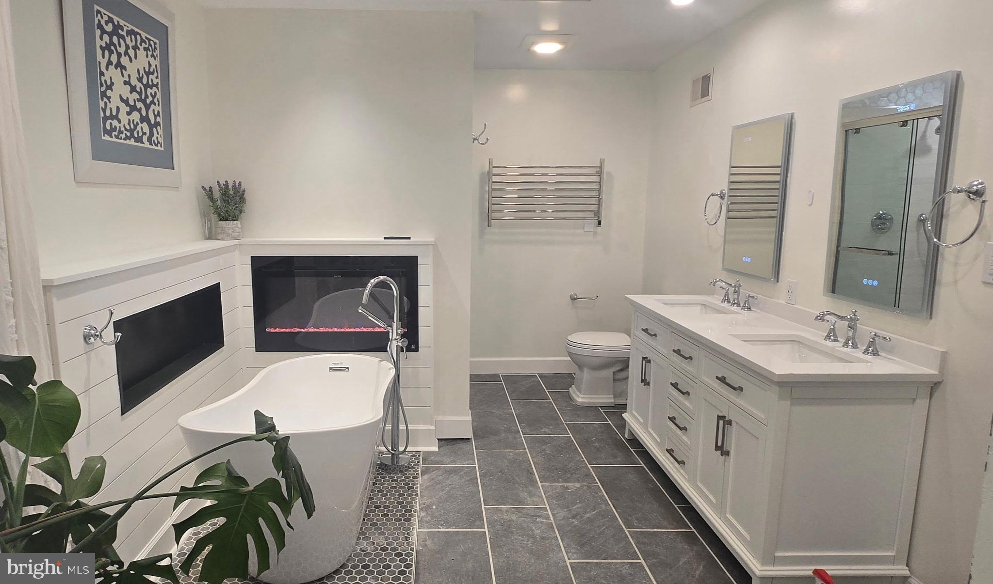 2576 Hidden Cove Road, Unit 154 Annapolis, MD 21401 - Photo 19 of 51 Modern elegance in a serene bathroom.