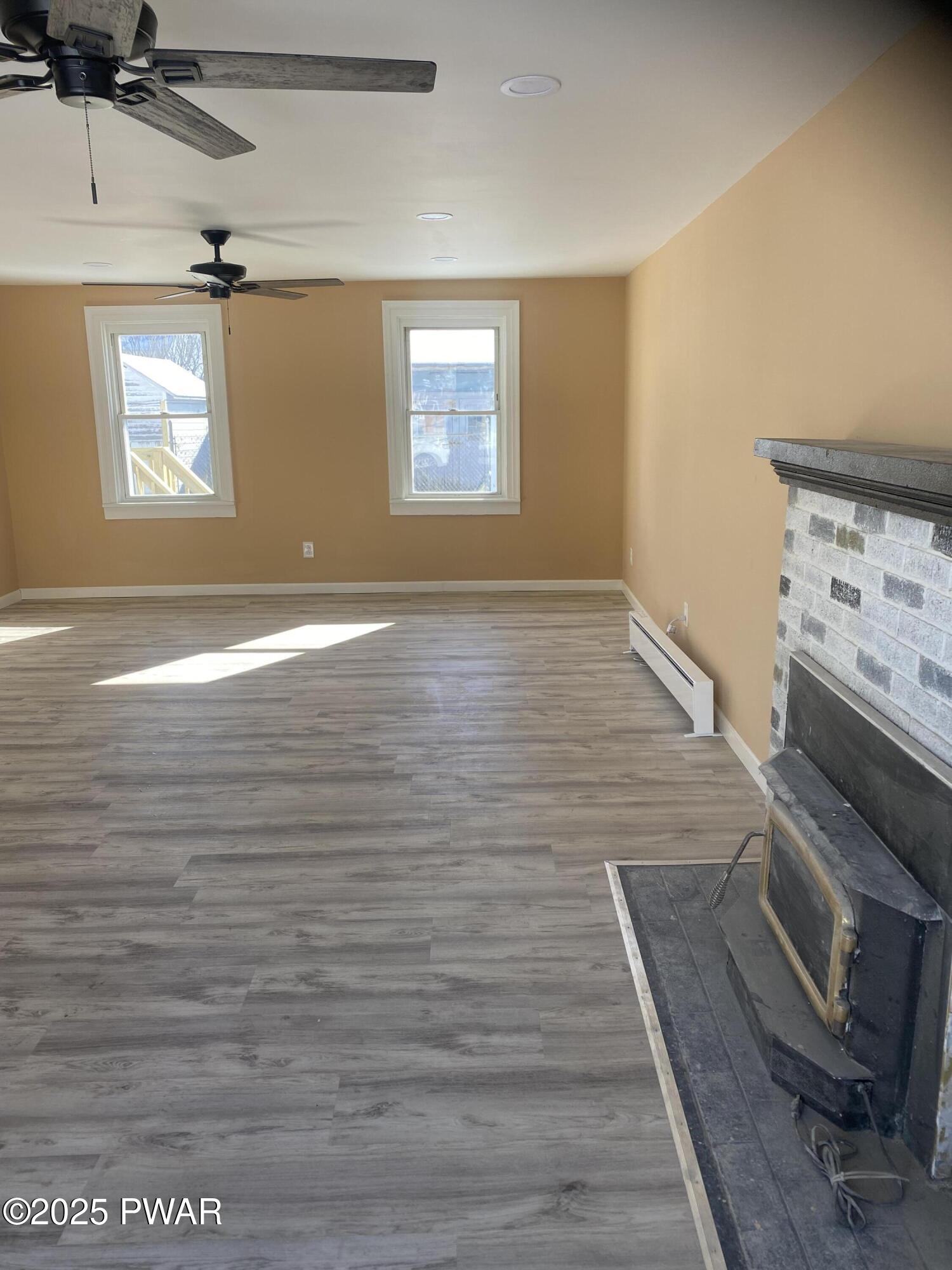 308 Keystone Street Hawley, PA 18428 - Photo 5 of 29