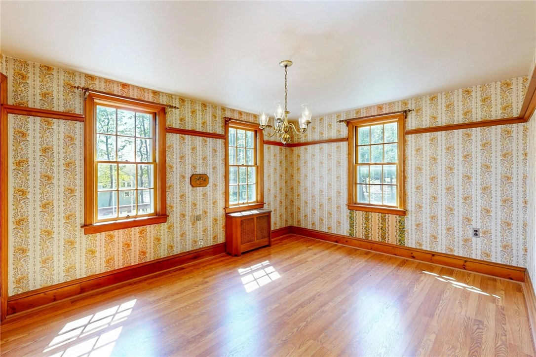 43 Cowesett Road Warwick, RI 02886 - Photo 12 of 41