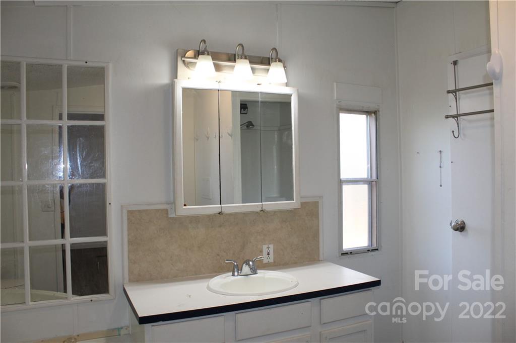 3948 Calico Road Lenoir, NC 28645 - Photo 12 of 23 Gallery Image 12