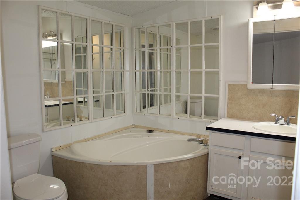 3948 Calico Road Lenoir, NC 28645 - Photo 15 of 23 Gallery Image 15