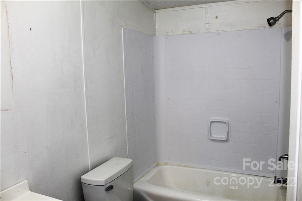 3948 Calico Road Lenoir, NC 28645 - Photo 19 of 23 Gallery Image 19