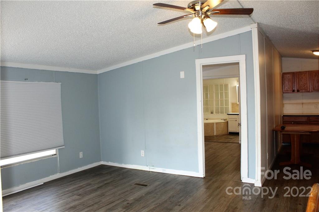 3948 Calico Road Lenoir, NC 28645 - Photo 8 of 23 Gallery Image 8