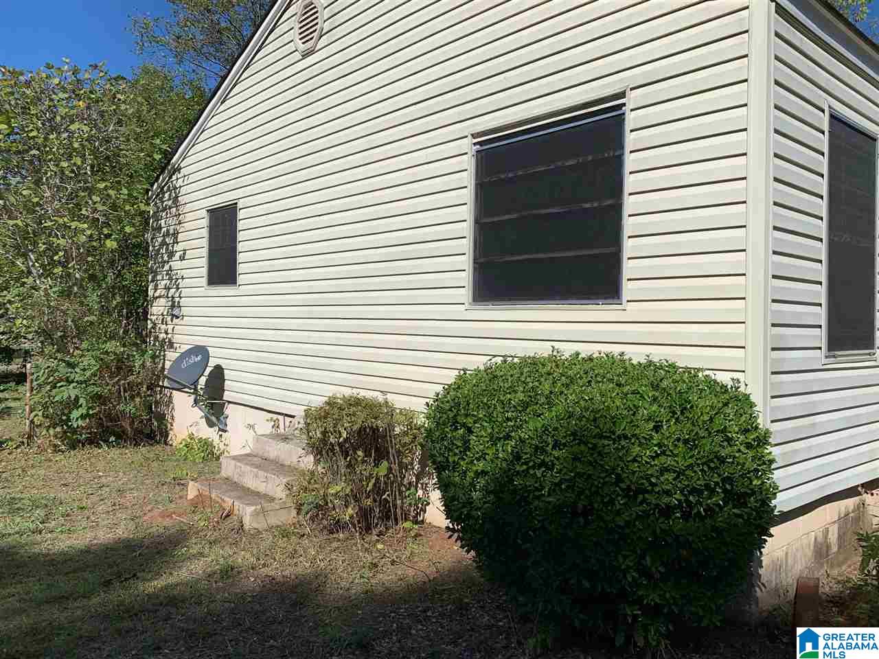 2120 48th Place Birmingham, AL 35208 - Photo 9 of 10