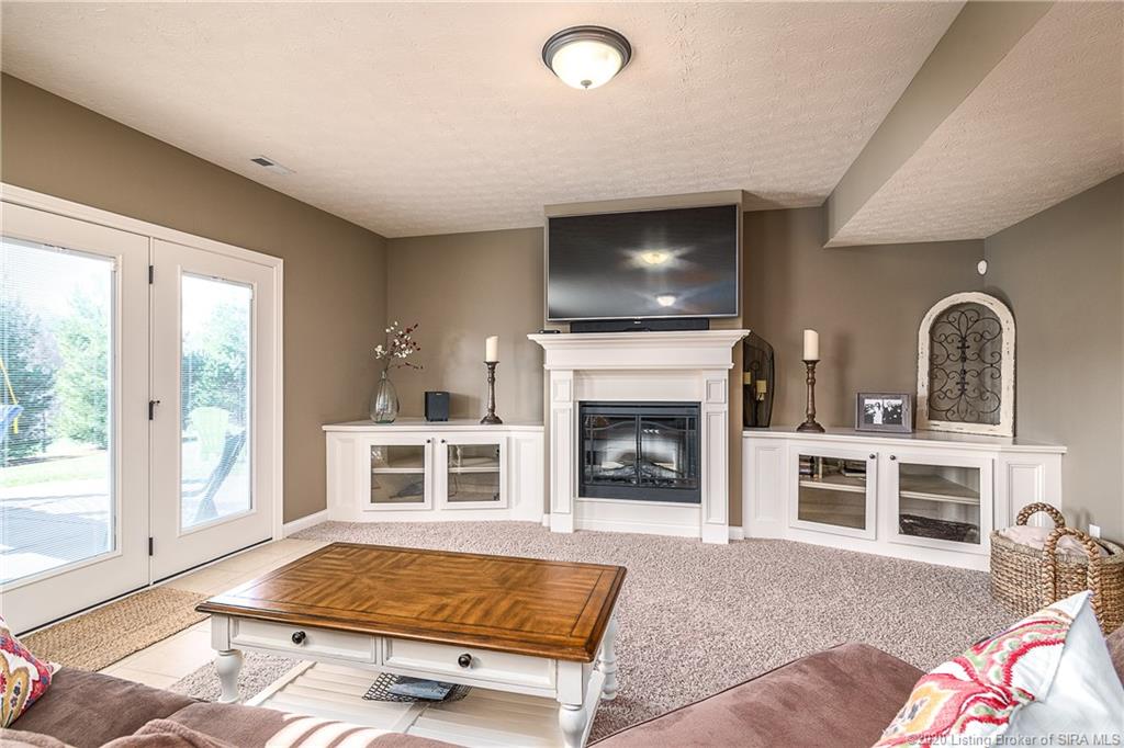 2013 Leanders Road Floyds Knobs, IN 47119 - Photo 33 of 49 Gallery Image 33