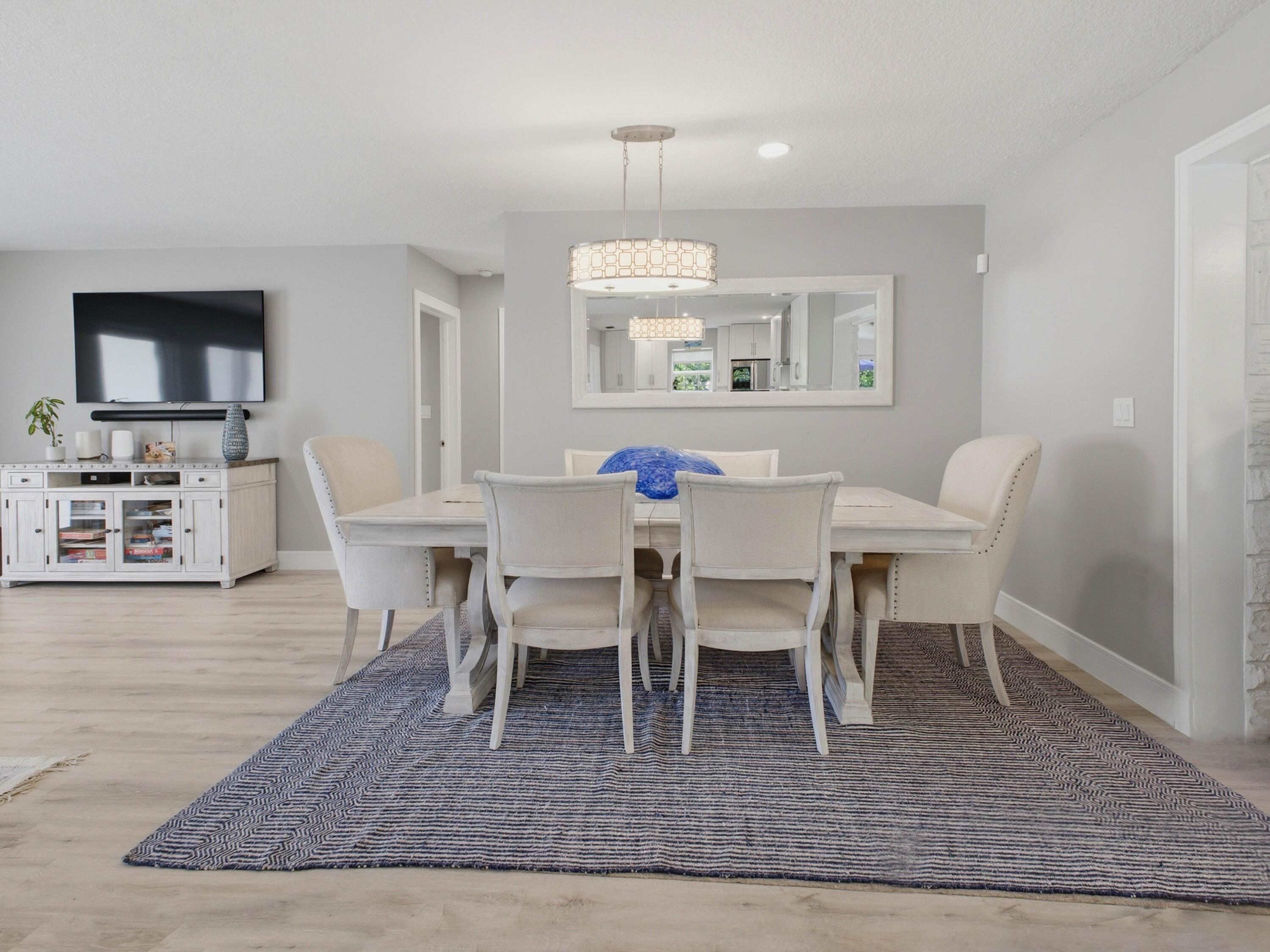 2020 Northeast 26th Street Lighthouse Point, FL 33064 - Photo 13 of 62 Dining