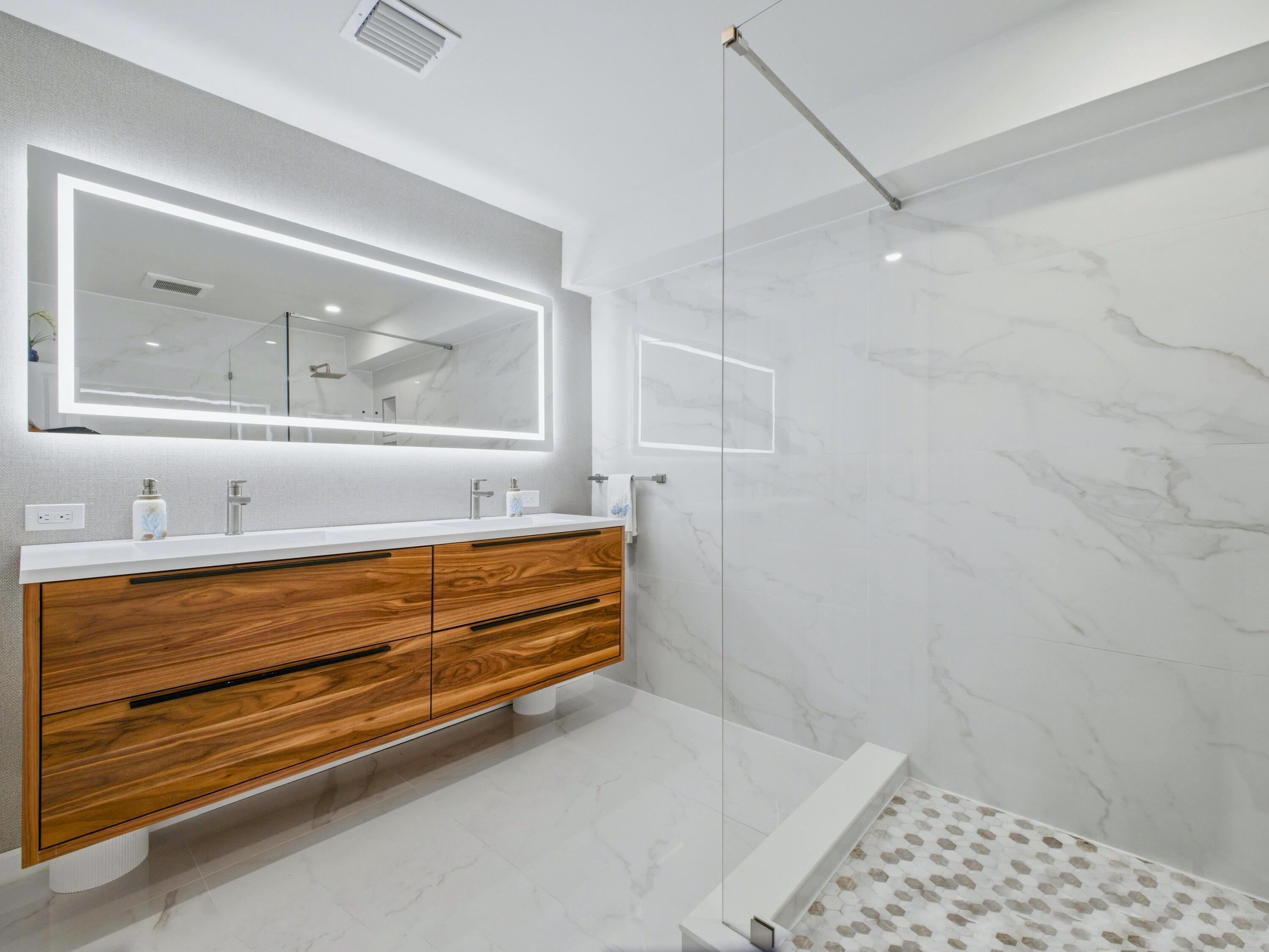2020 Northeast 26th Street Lighthouse Point, FL 33064 - Photo 48 of 62 Primary Bathroom