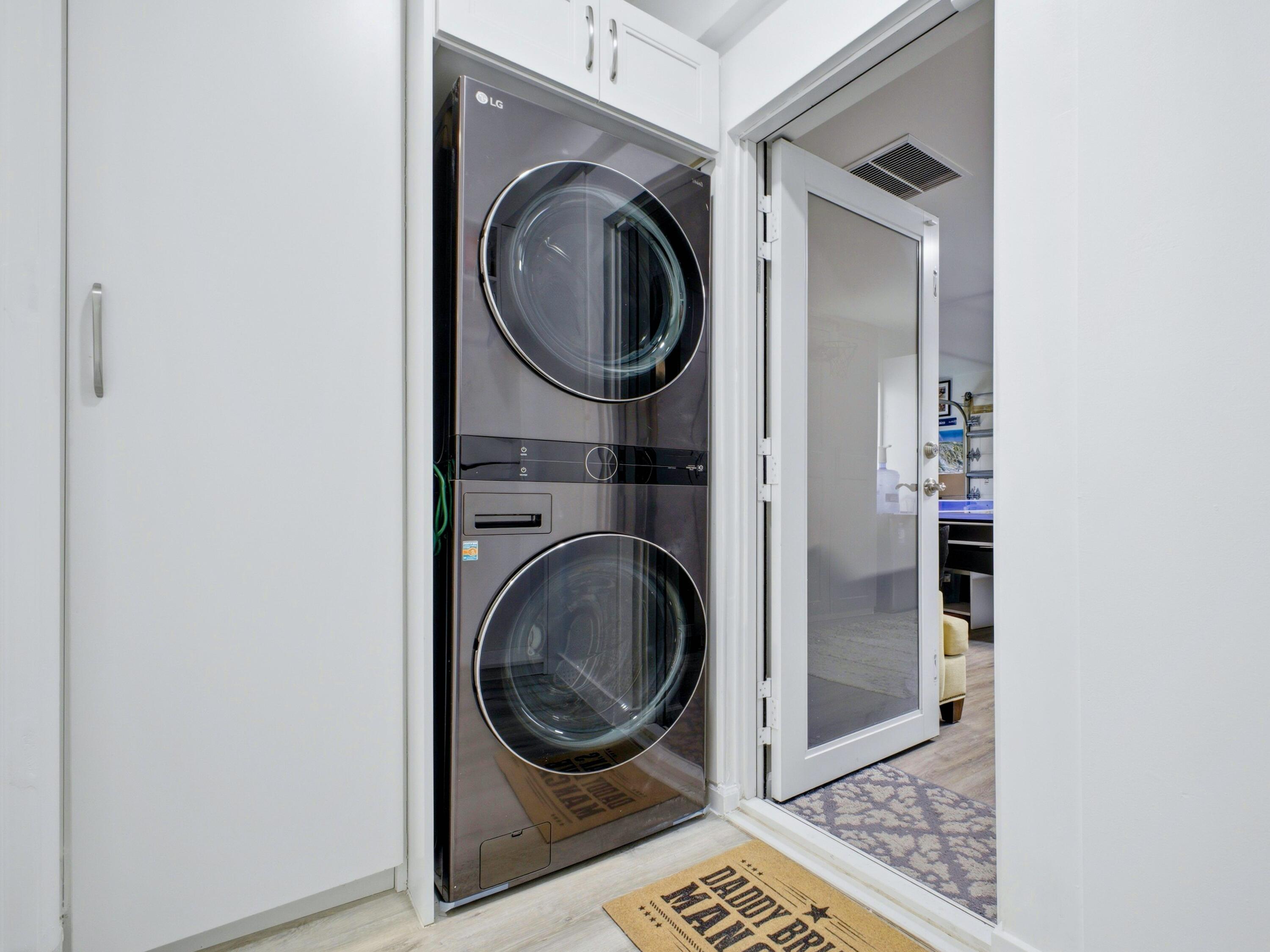 2020 Northeast 26th Street Lighthouse Point, FL 33064 - Photo 51 of 62 Laundry