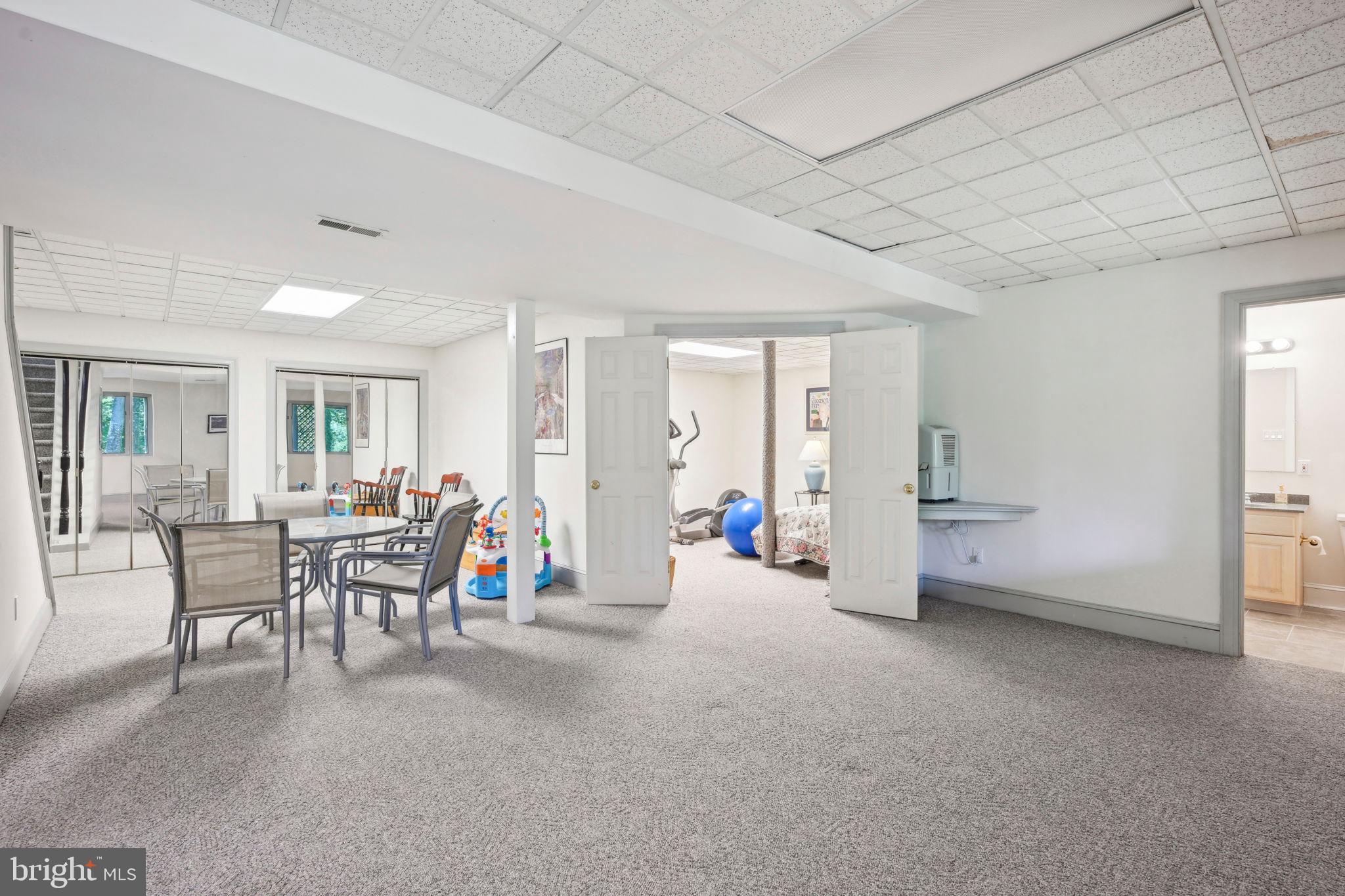 1591 Stocton Road Jenkintown, PA 19046 - Photo 41 of 105