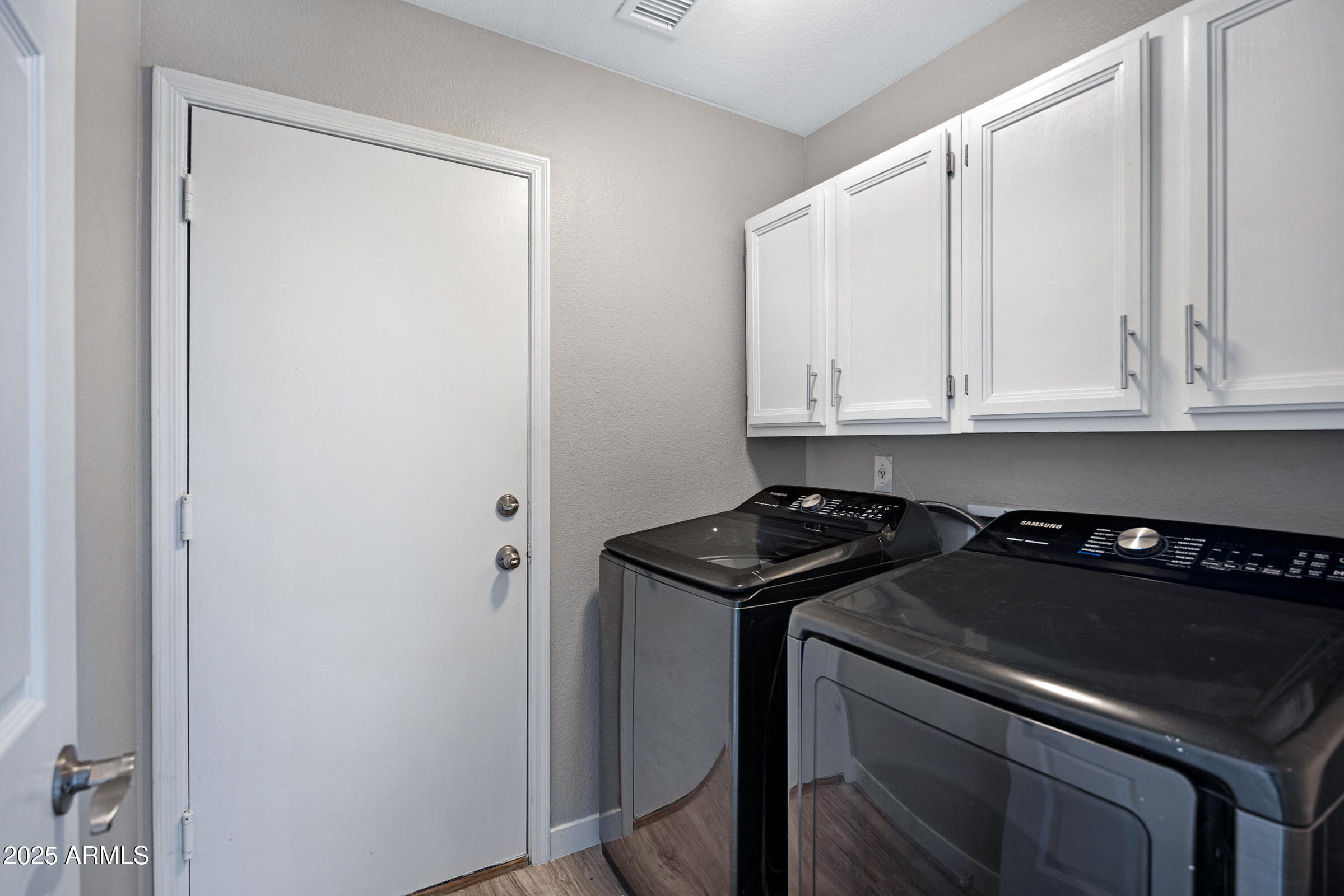 115 West El Freda Road Tempe, AZ 85284 - Photo 26 of 31 115 W El Freda Rd-28
