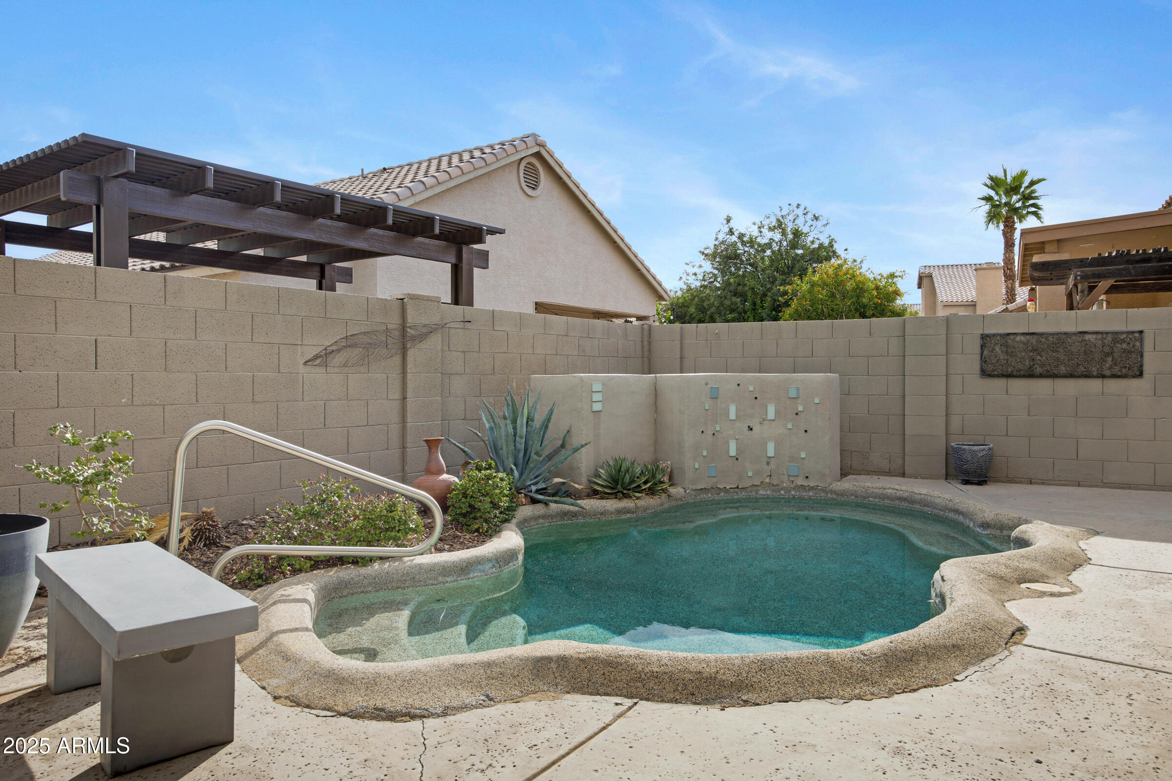 115 West El Freda Road Tempe, AZ 85284 - Photo 30 of 31 115 W El Freda Rd-32