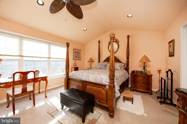 $850,000 | 1310 School House Circle, Downingtown, PA 19335