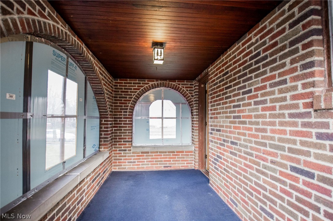 18004 Maplecliff Road Cleveland, OH 44119 - Photo 15 of 23 Gallery Image 15