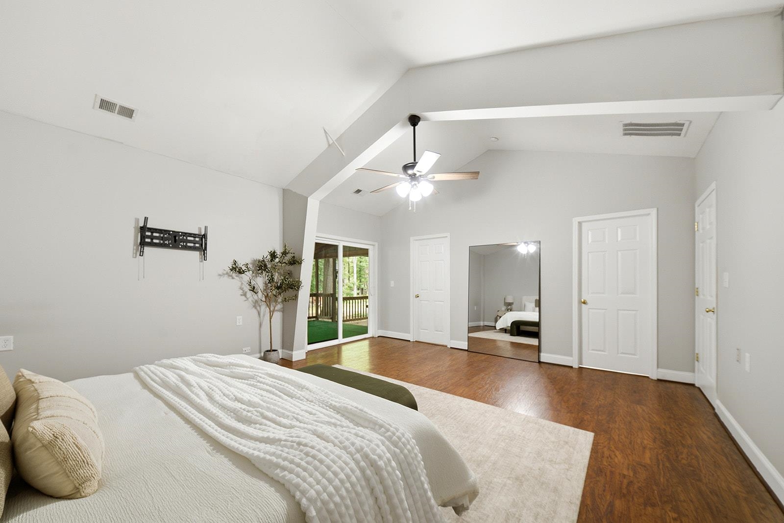 4055 Highway 357 Inman, SC 29349 - Photo 17 of 50
