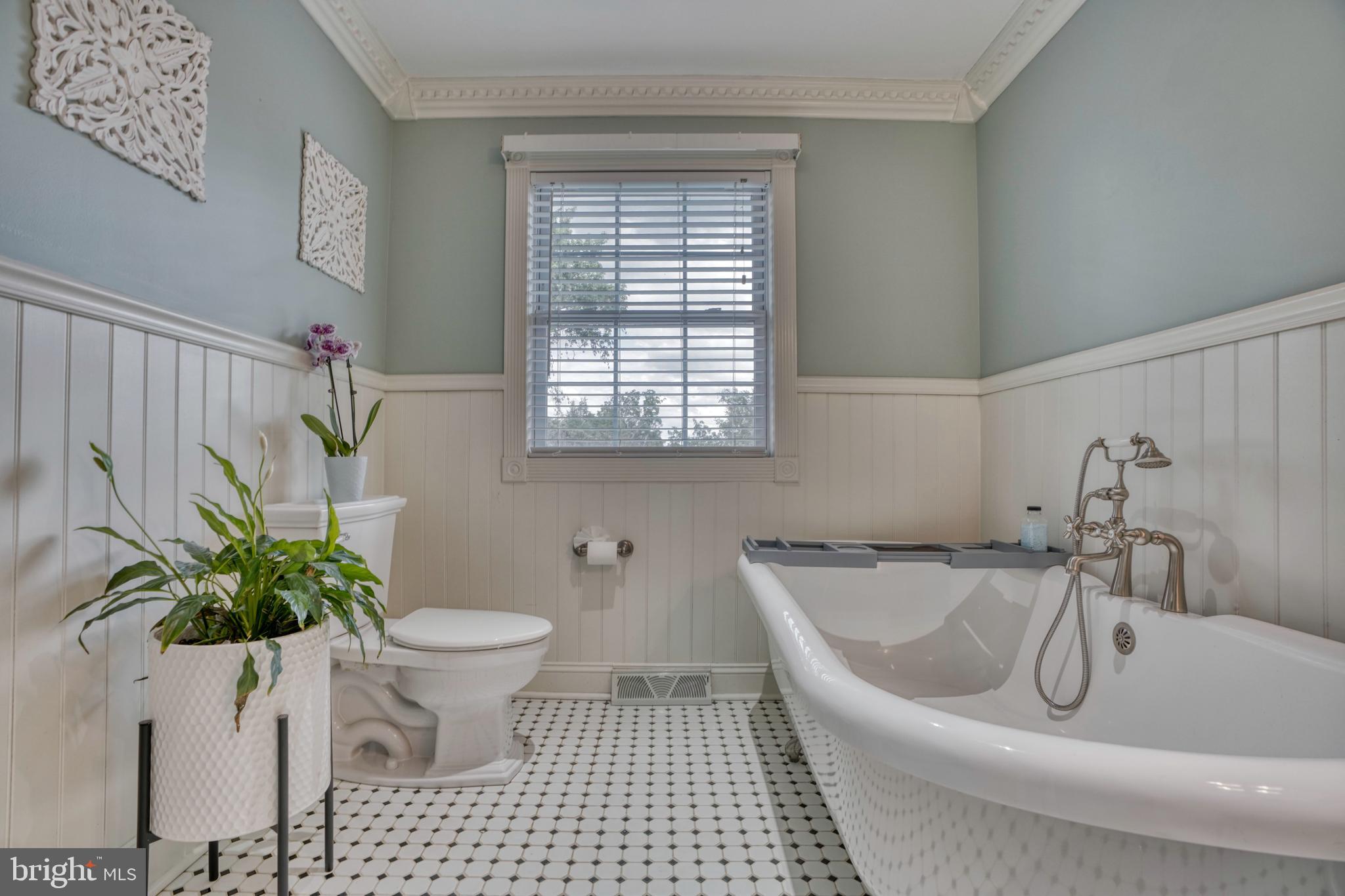 4505 Carroll Manor Road Baldwin, MD 21013 - Photo 36 of 65 Clawfoot Tub