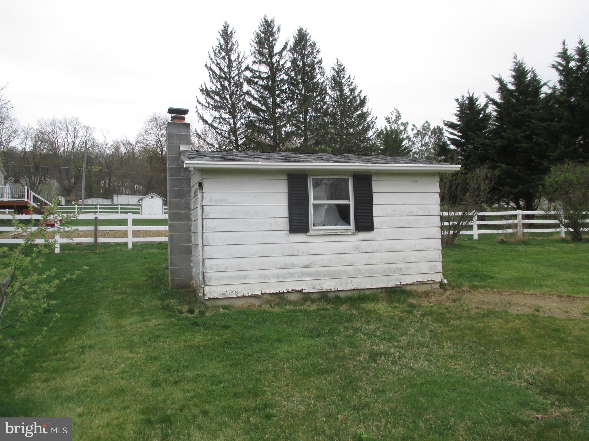 25311 Cascade Road Cascade, MD 21719 - Photo 5 of 25 Storage shed w/electricity