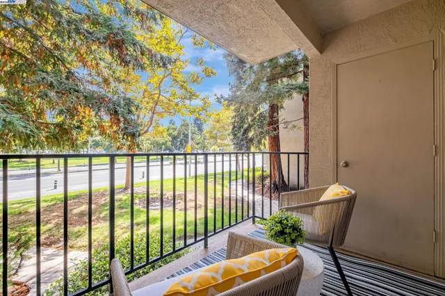 $499,000 | 1960 Barrymore Common, Unit K, Fremont, CA 94538