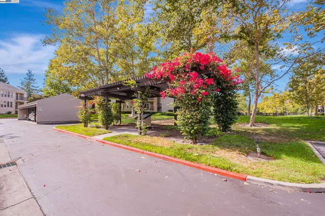 $499,000 | 1960 Barrymore Common, Unit K, Fremont, CA 94538