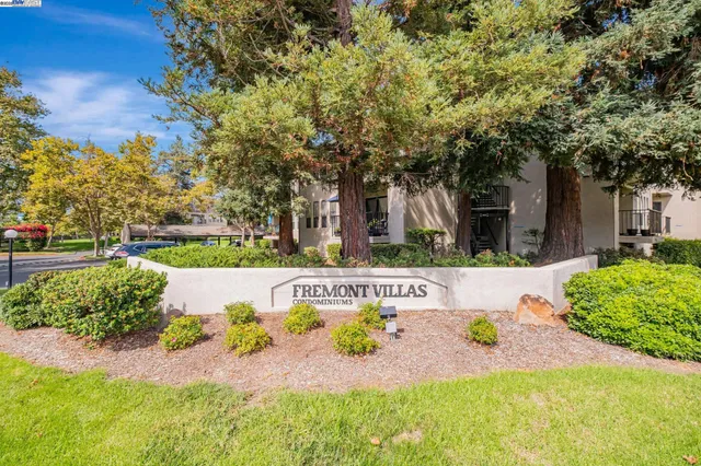 $499,000 | 1960 Barrymore Common, Unit K, Fremont, CA 94538