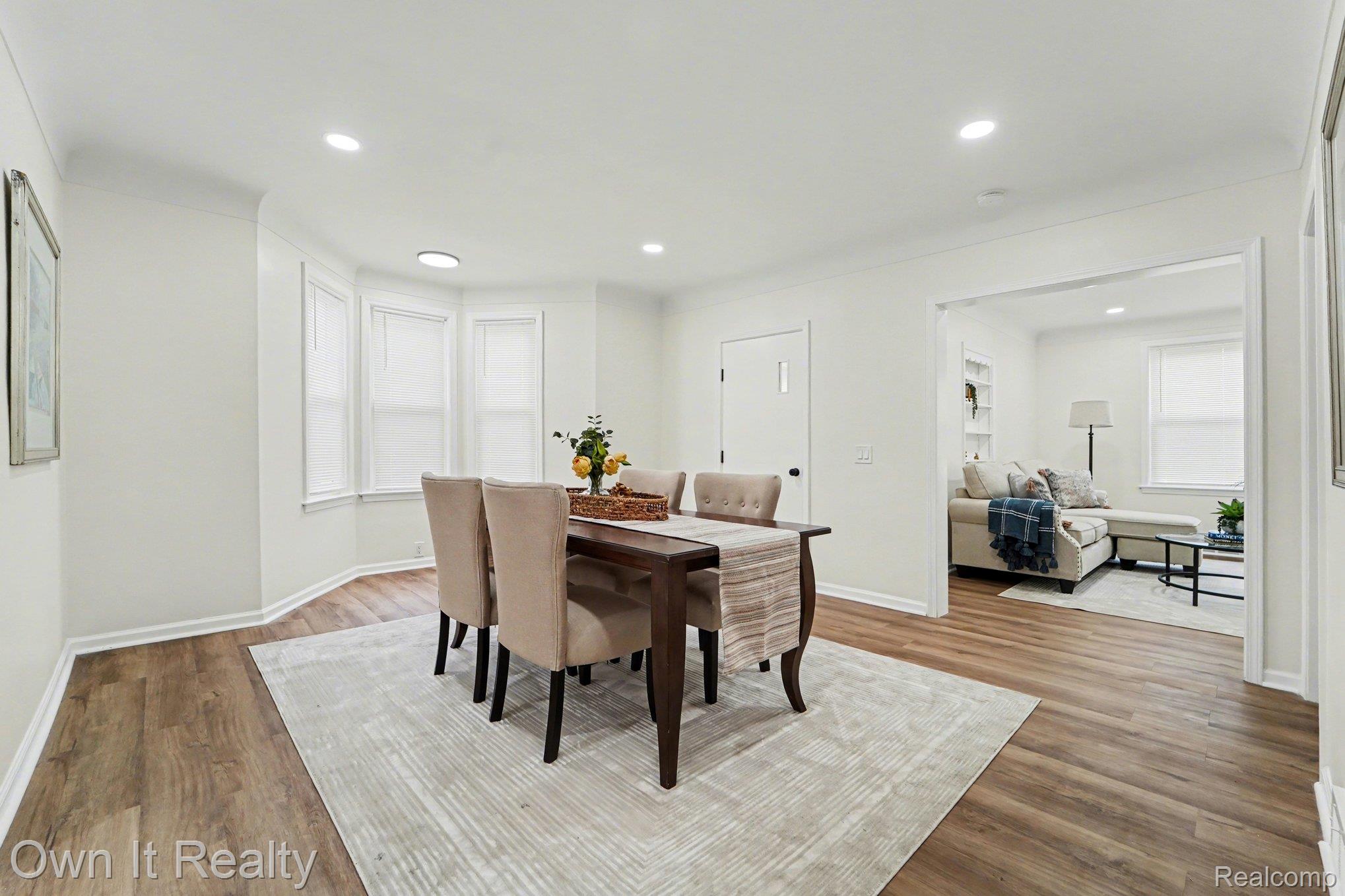 168 Kerby Road Grosse Pointe, MI 48236 - Photo 14 of 36 Dining area featuring wood finished floors and recessed lighting