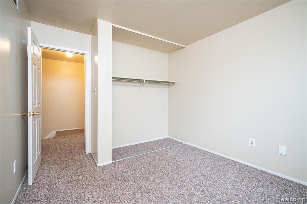 28446 Raleigh Crescent Drive Chesterfield, MI 48051 - Photo 15 of 24