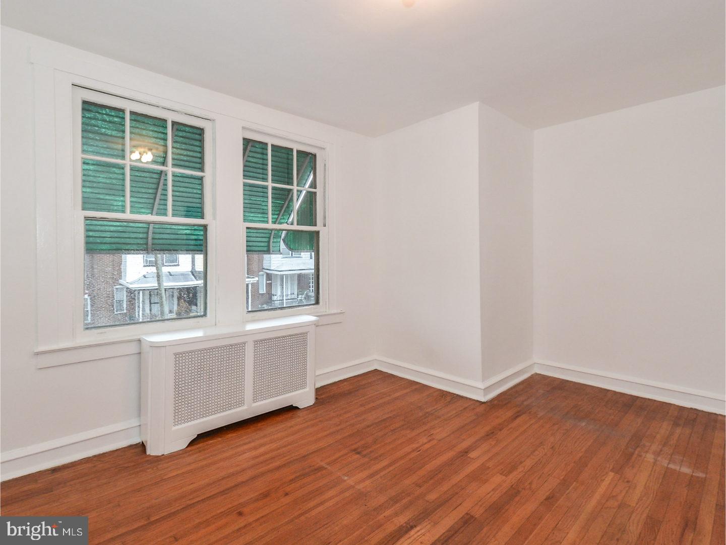 7741 Temple Road Philadelphia, PA 19150 - Photo 12 of 21 Bedroom - Main