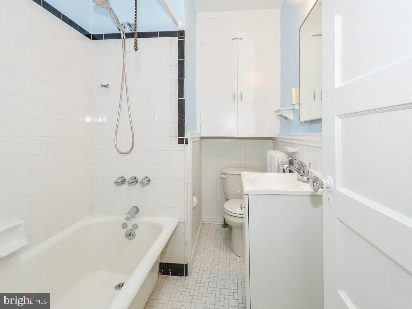 7741 Temple Road Philadelphia, PA 19150 - Photo 14 of 21 Bathroom