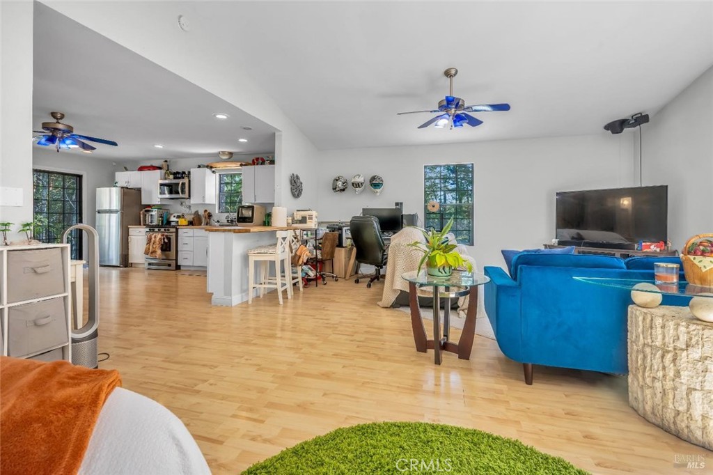 22945 Ridge Road Willits, CA 95490 - Photo 34 of 48