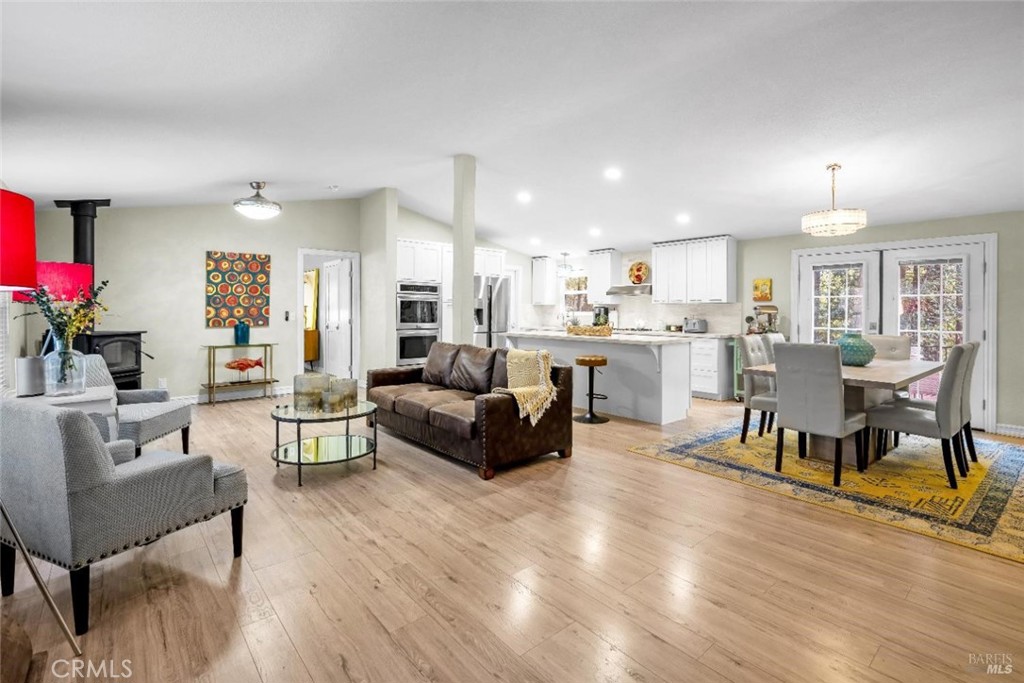 22945 Ridge Road Willits, CA 95490 - Photo 4 of 48