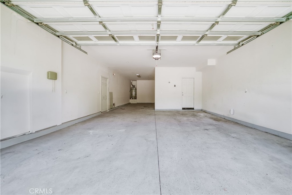 5662 Galasso Avenue Fontana, CA 92336 - Photo 34 of 34 a view of a garage