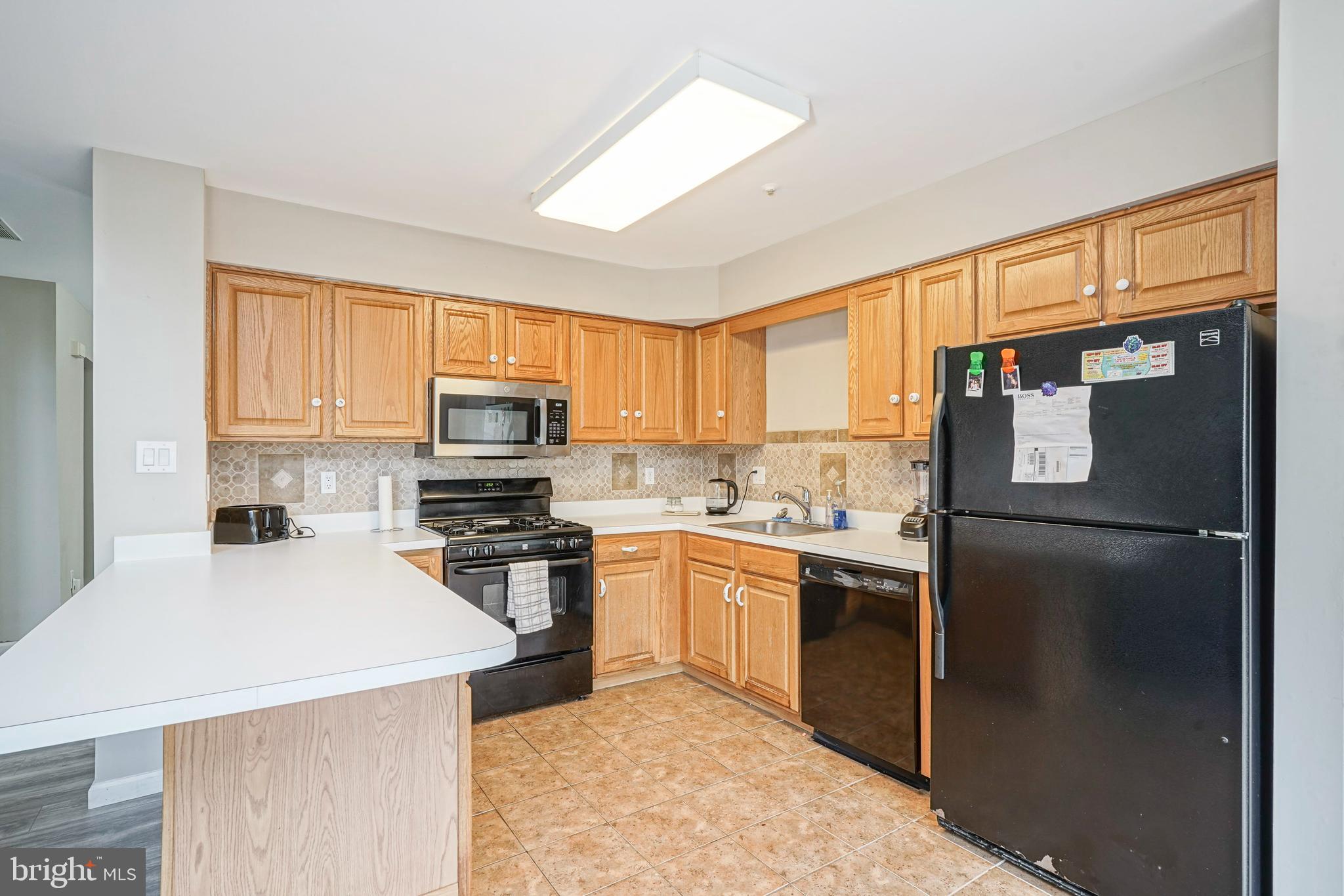 127 Buckingham Way Mount Laurel, NJ 08054 - Photo 8 of 32