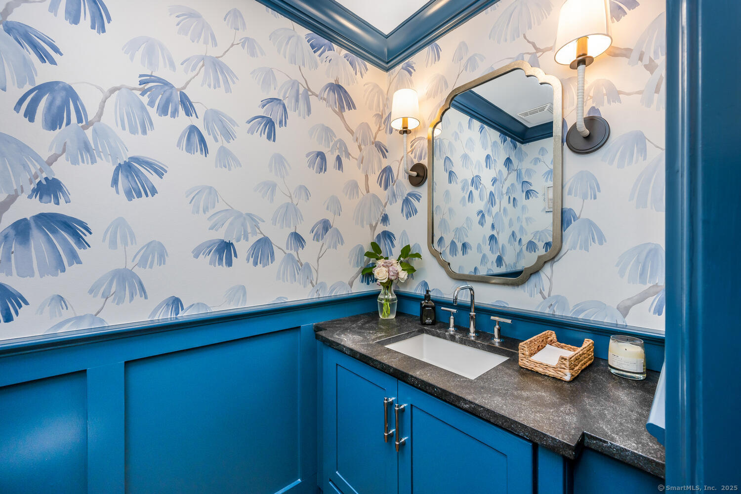 333 West Avenue, Unit 3 Darien, CT 06820 - Photo 17 of 38 a table with wine bottles and sink on it