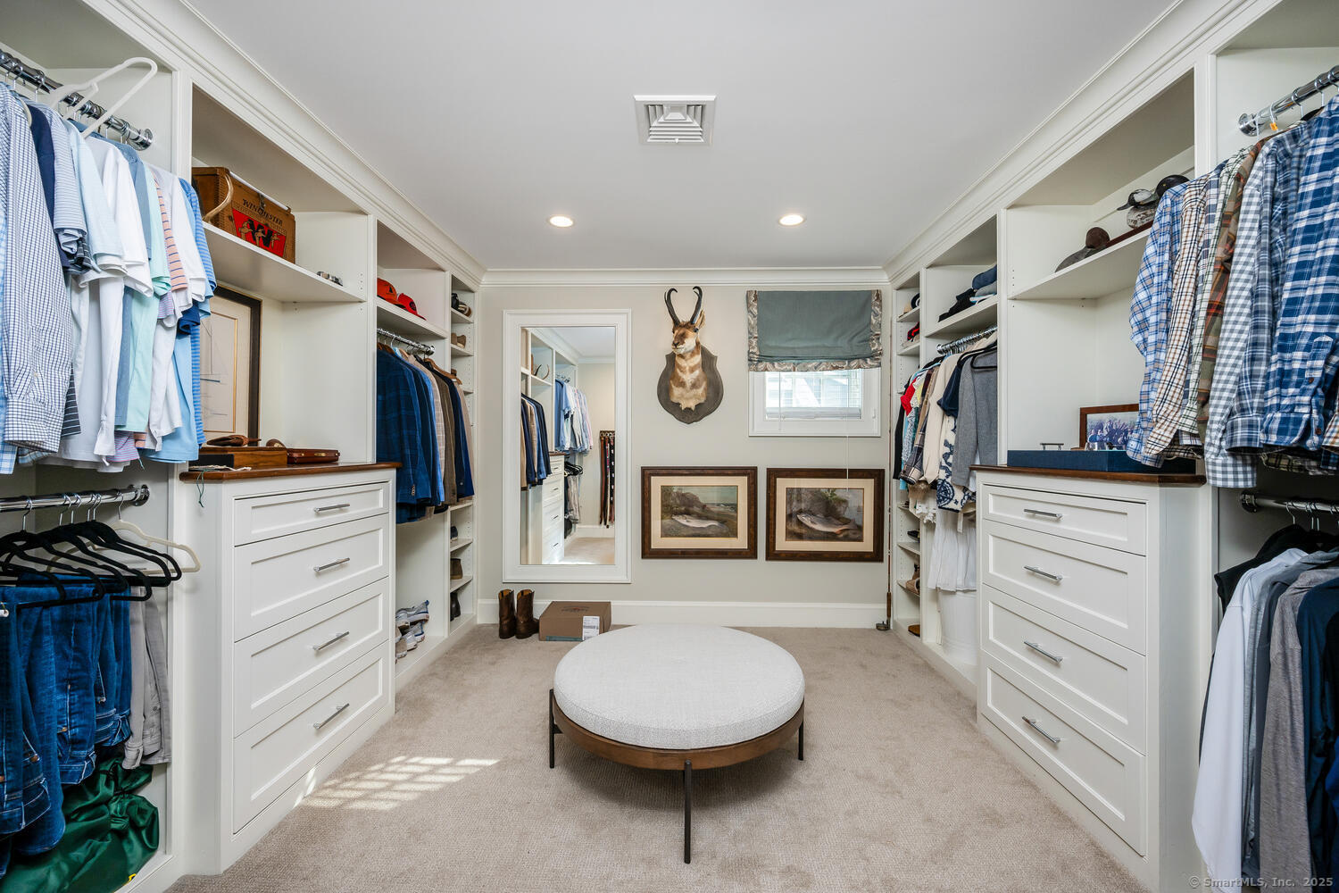333 West Avenue, Unit 3 Darien, CT 06820 - Photo 20 of 38 a bathroom with a toilet a sink and a mirror
