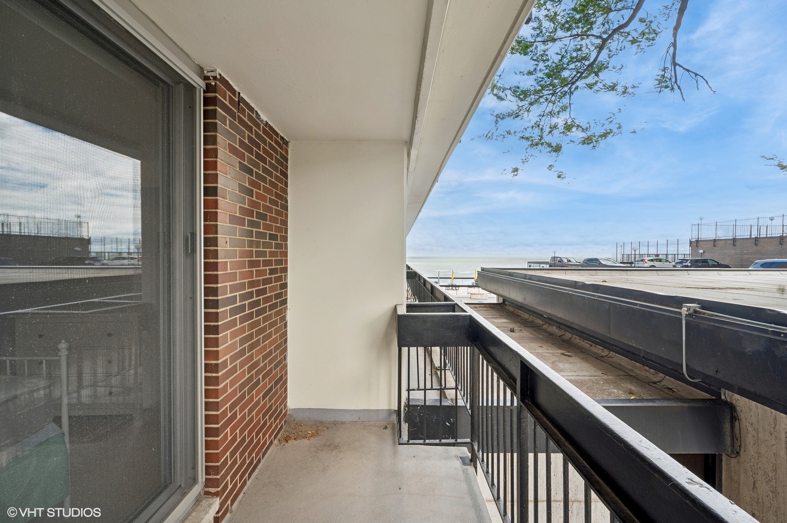 5901 North Sheridan Road, Unit 3E Chicago, IL 60660 - Photo 15 of 26 Gallery Image 15