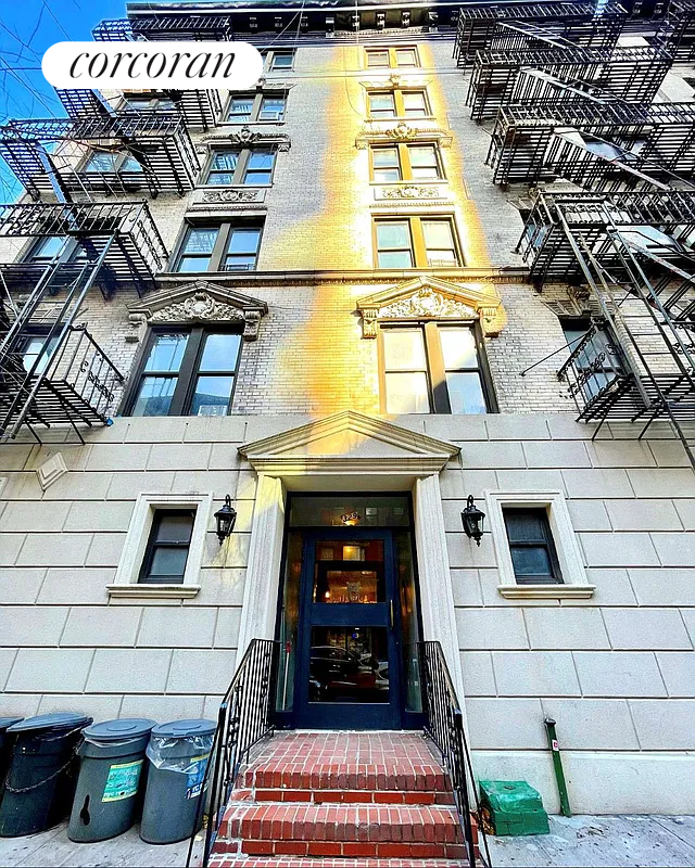 329 East 94th Street Manhattan, NY 10128 - Photo 1 of 2