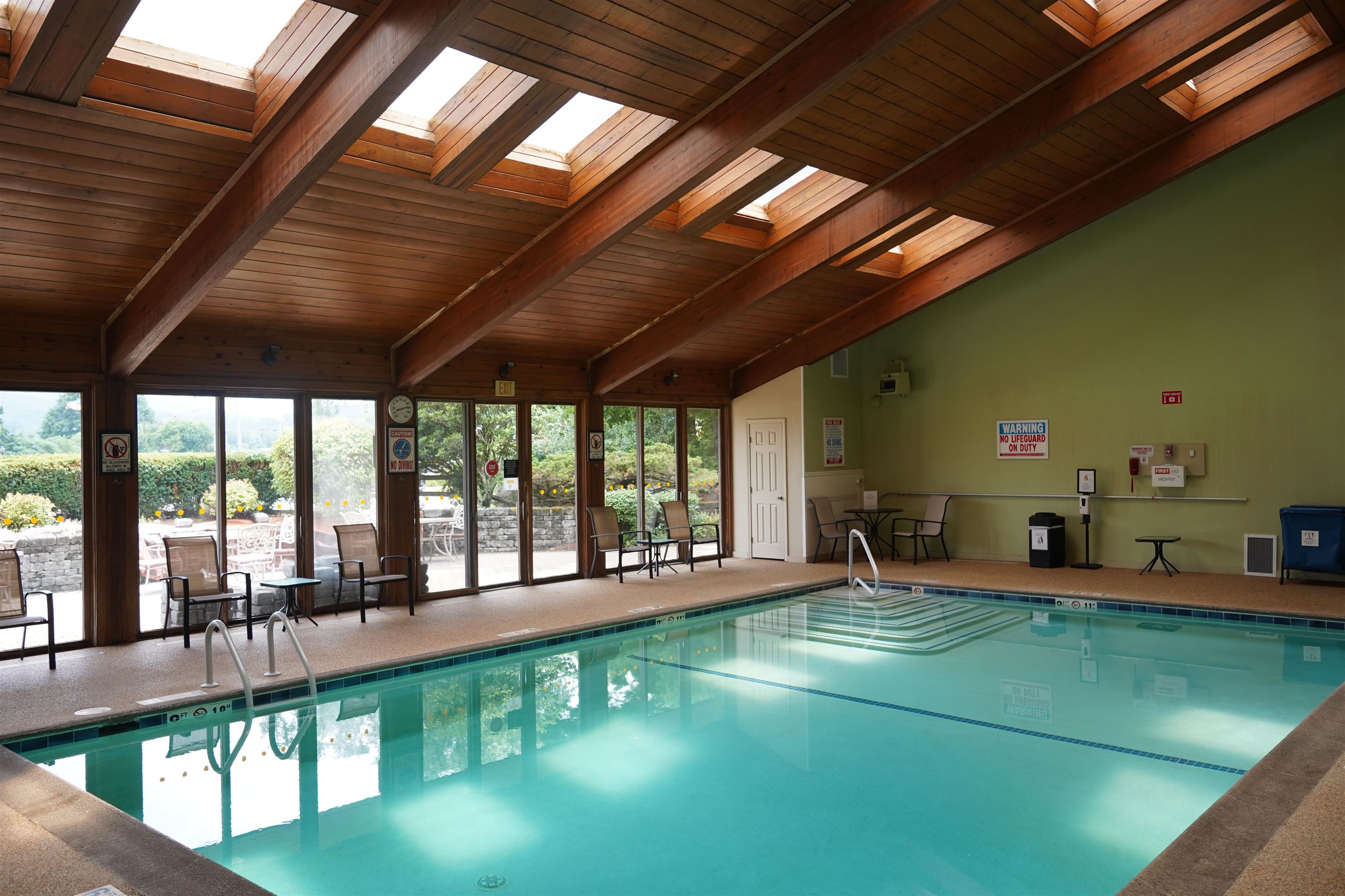 17 Harris Shore Road, Unit 410D Gilford, NH 03249 - Photo 4 of 11 Gallery Image 4
