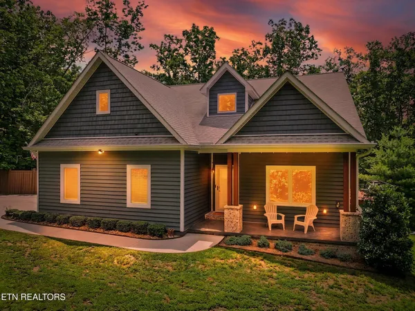 $1,195,000 | 9133 Lynnwood Lane, Rockford, TN 37853