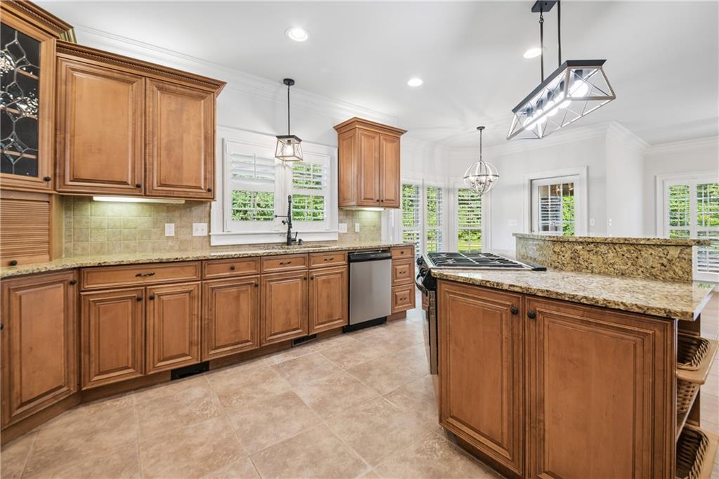 1038 Overlook Drive Villa Rica, GA 30180 - Photo 15 of 60