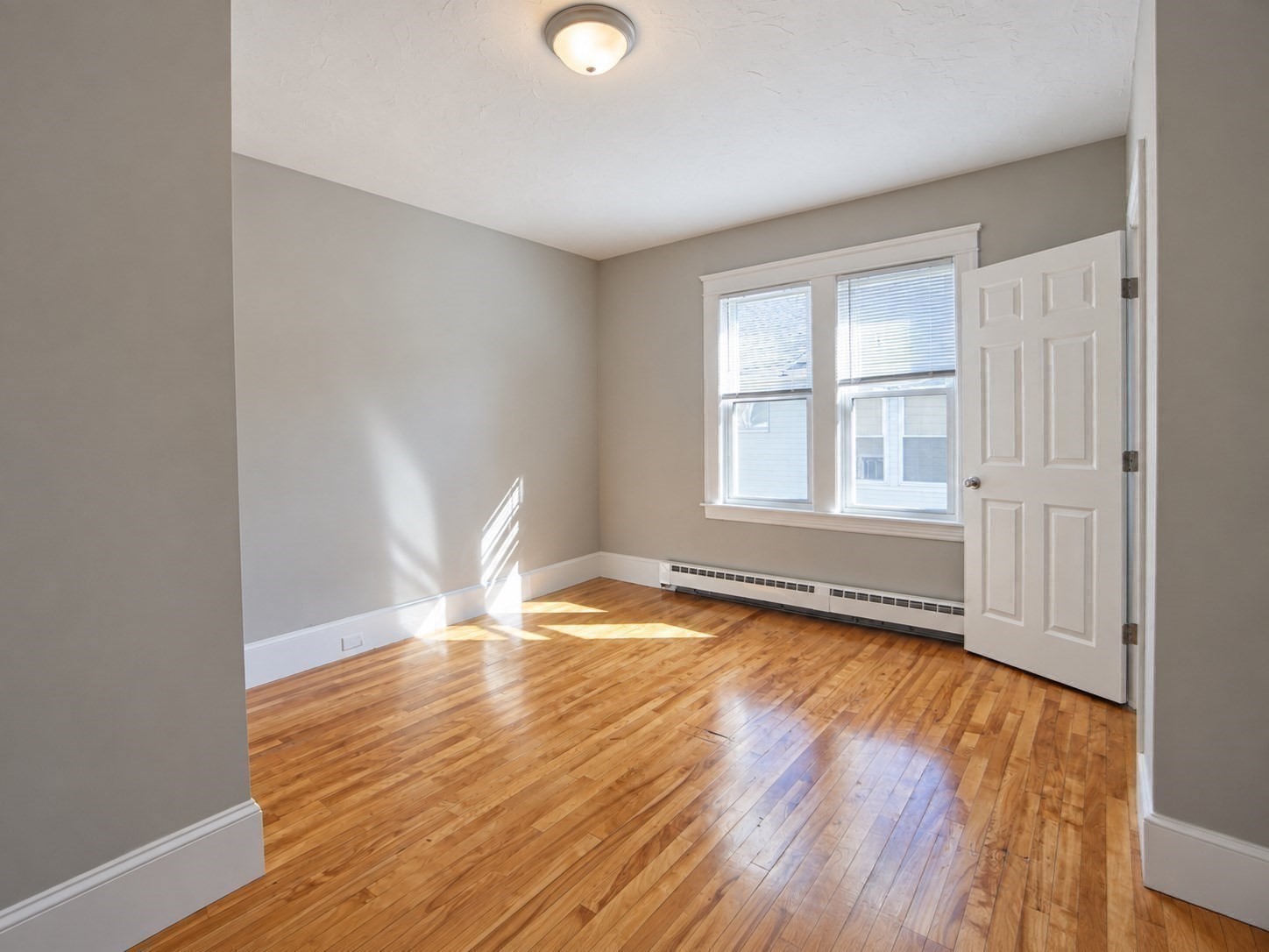 320 Hamilton Street Worcester, MA 01604 - Photo 8 of 17 Gallery Image 8