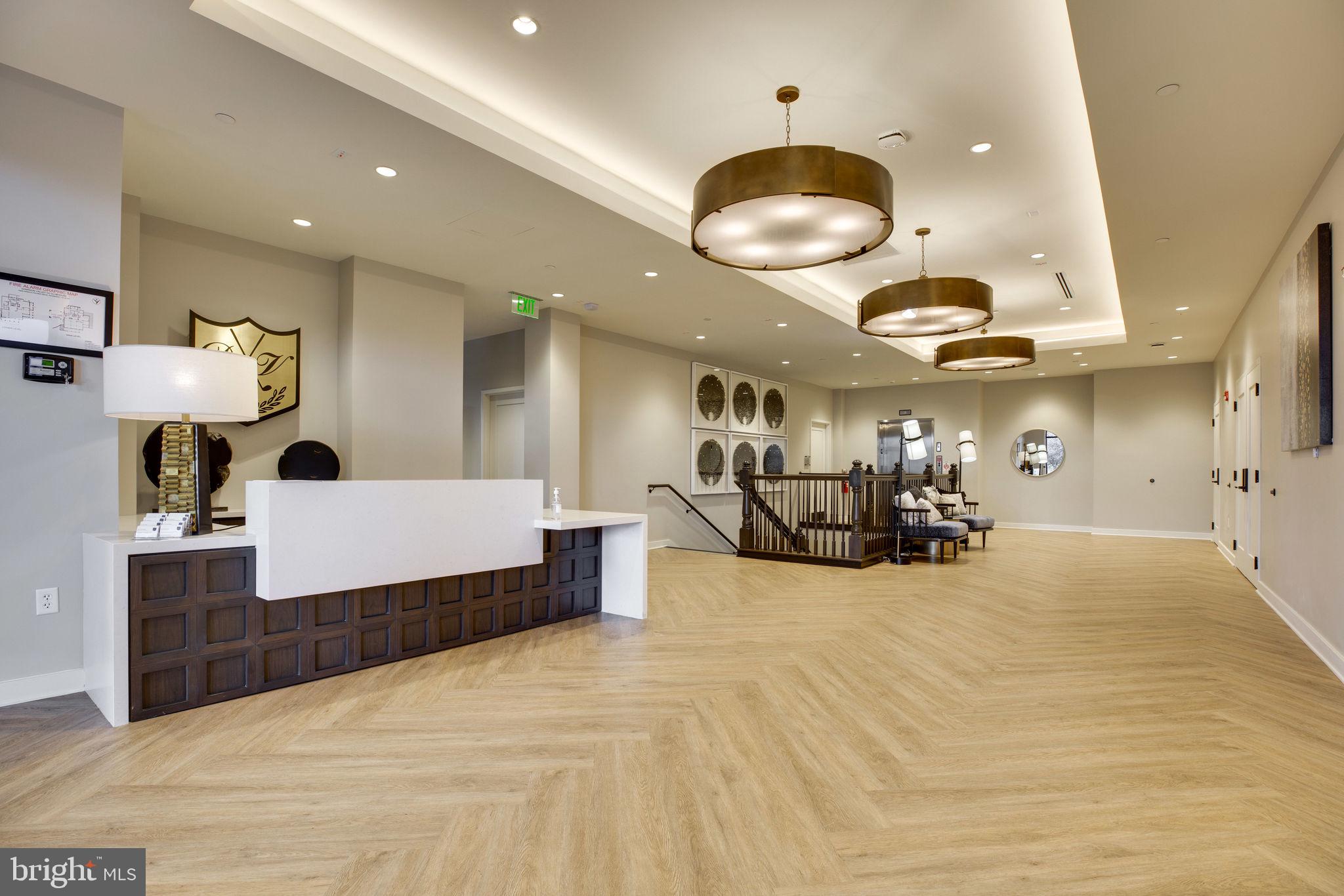 5608 Wheelwright Way Haymarket, VA 20169 - Photo 56 of 88 Open space in club entry