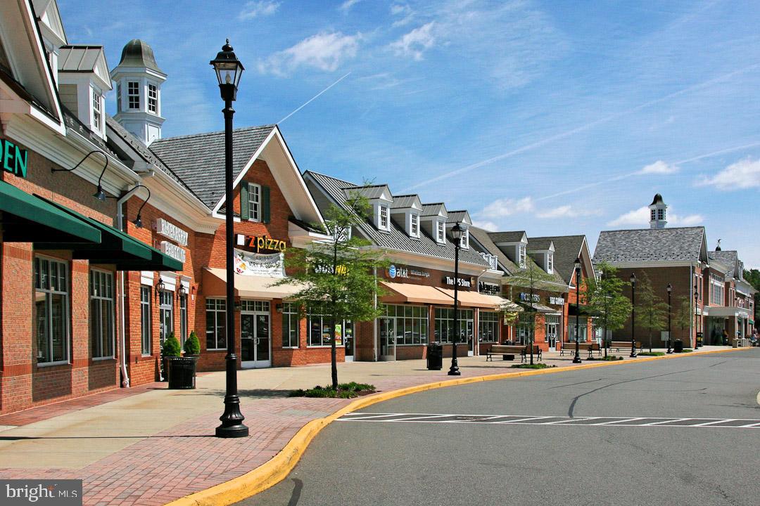 5608 Wheelwright Way Haymarket, VA 20169 - Photo 81 of 88 Nearby Shopping Merchants Square