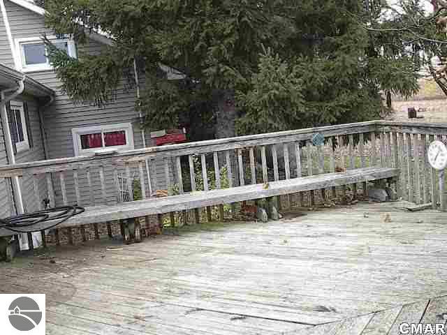 10757 East Madison Road Wheeler, MI 48662 - Photo 8 of 11 1769676-7.JPG