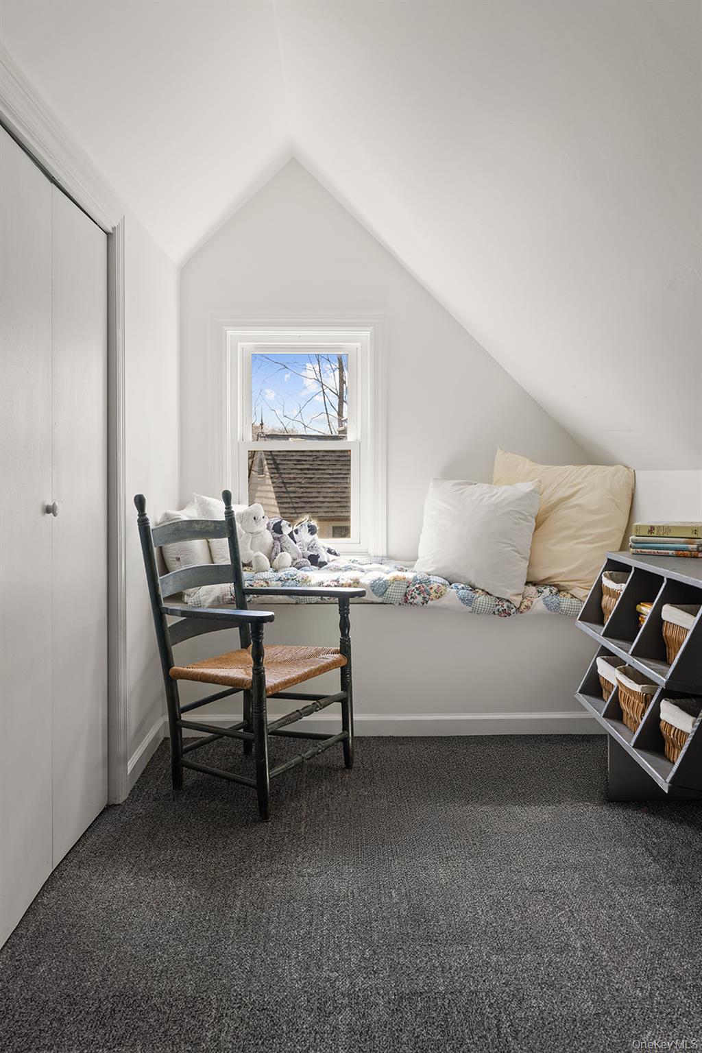 147 Valley Stream Road East Larchmont, NY 10538 - Photo 23 of 37 a living room with furniture and a table