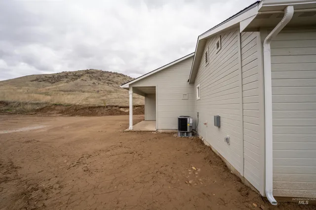 $479,900 | 2198 Highway 52, Payette, ID 83661